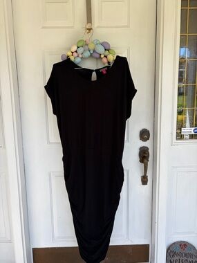 Vince Camuto Black Short-Sleeve Ruched Midi Dress